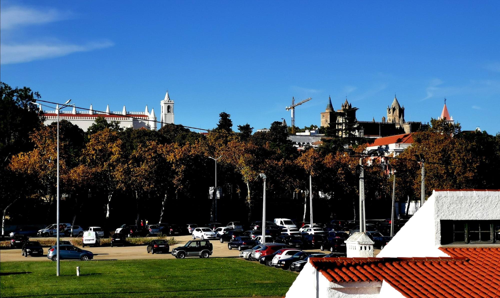 Hotel Dom Fernando Evora Exterior photo